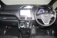 エスクァイアHEV GIプレミアムBT