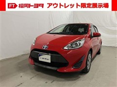トヨタ　アクア S