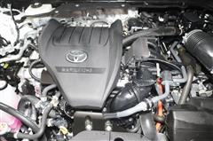 クラウンクロスオーバー RSアド