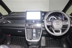 ヴォクシー HEV S-Z