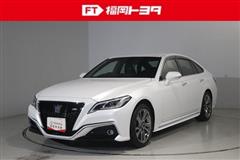 トヨタ　クラウン HEV RS