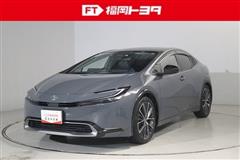 トヨタ　プリウス Z
