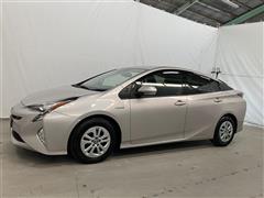 プリウス Sセーフティプラス