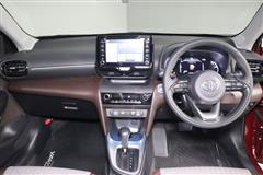 ヤリスクロス HEV Z