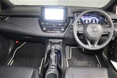 カローラツーリングHEV WxB