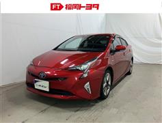 トヨタ　プリウス A ツーリングセレクション