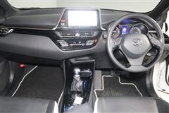 C-HR HEV Gモードネロ