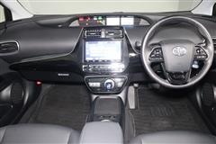 プリウス S ツーリングセレクション