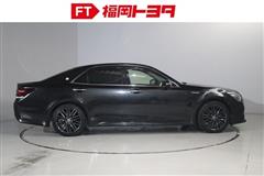 クラウンアスリート HEV Sブラック