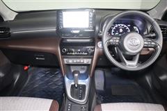 ヤリスクロス HEV Z