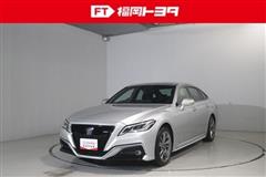 トヨタ クラウン HEV RS