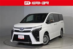 トヨタ ヴォクシー HEV ZS キラメキ3