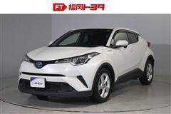 トヨタ　C-HR HEV S