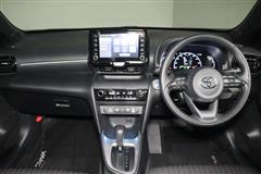 ヤリスクロス HEV Z