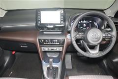 ヤリスクロス HEV Z