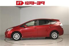 プリウスアルファ S