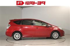 プリウスアルファ S