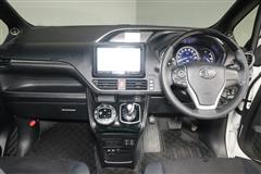 エスクァイアHEV GIプレミアムBT