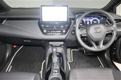 カローラツーリングHEV WxB