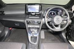 ヤリスクロス HEV Z