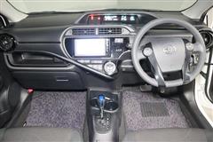 アクア S スタイルブラック