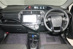 アクア S スタイルブラック