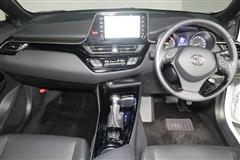 C-HR HEV GモードネロS/P3