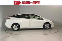 プリウス S セーフティプラス