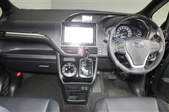 エスクァイア GIブラックテ-ラード