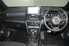 ヤリスクロス HEV GRスポーツ