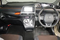 シエンタ G クエロ