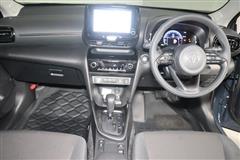 ヤリスクロス G