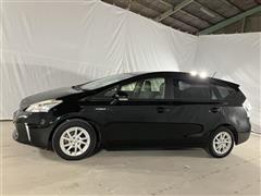 プリウスアルファ S