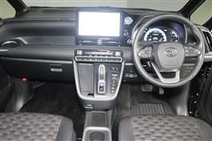 ヴォクシー HEV S-Z