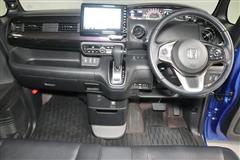 N-BOX カスタムG・LターボH/S