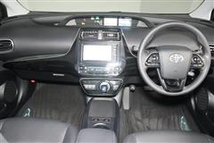 プリウス S ツーリングセレクション