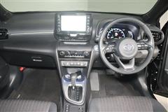 ヤリスクロス HEV Z