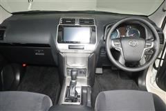 ランドクルーザープラド TX