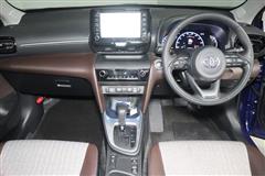 ヤリスクロス Z