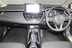 カローラセダン HEV S