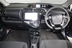 アクア S スタイルブラック