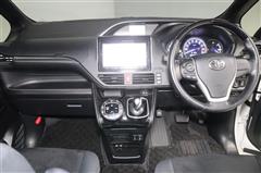 エスクァイアHEVGIプレミアムBLテ