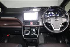 エスクァイア HEV GI