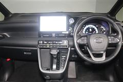 ヴォクシー HEV S-Z