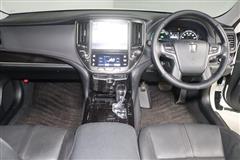 クラウンHEV アスリートS