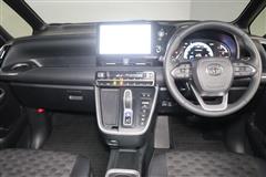 ヴォクシー HEV S-Z