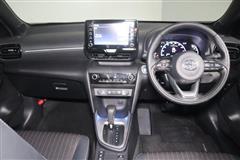 ヤリスクロス HEV Z