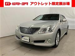 トヨタ クラウン ロイヤルサルーン