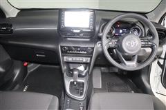 ヤリスクロス G