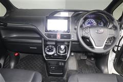 エスクァイア HEV GI